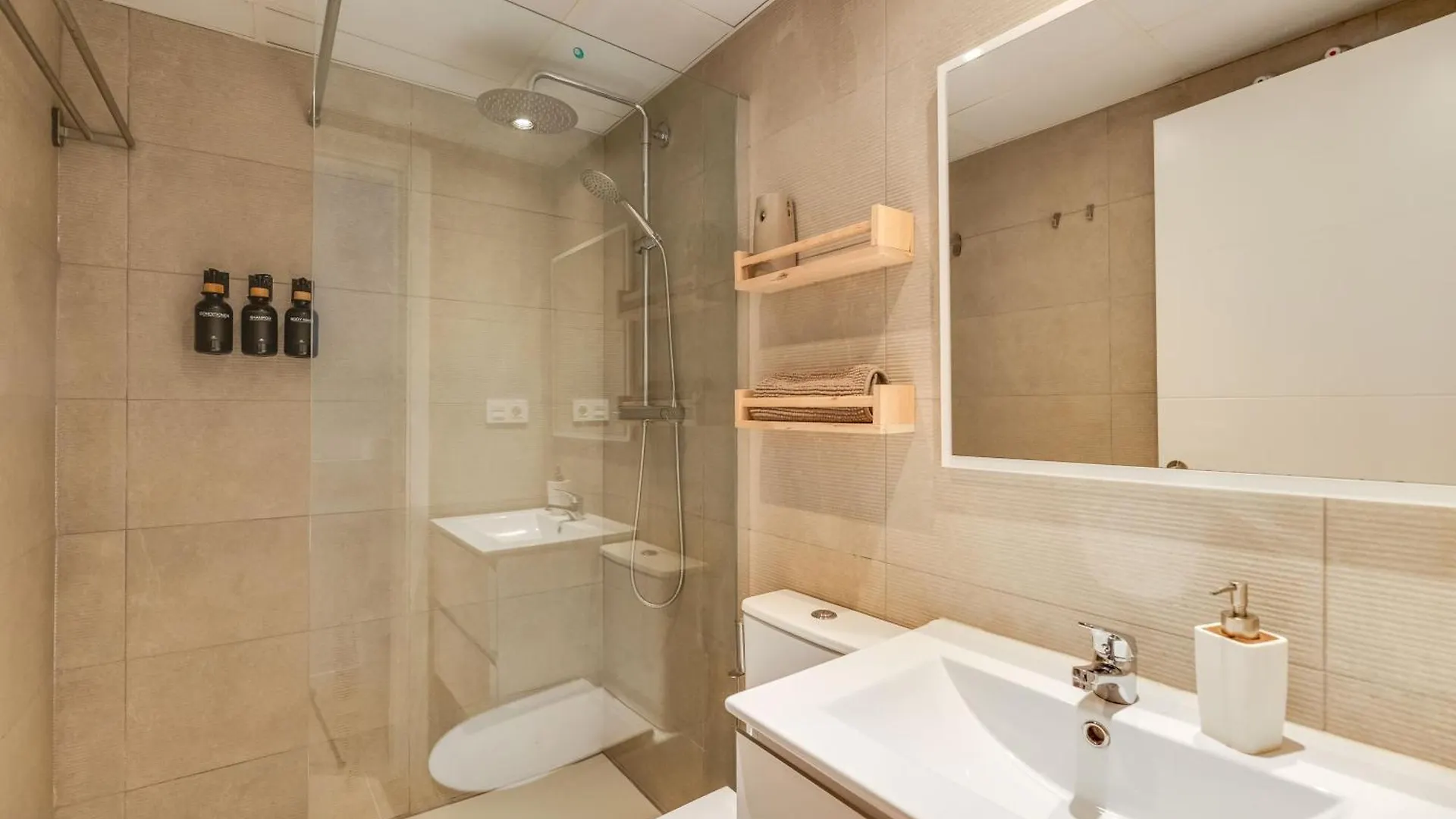 Urban Chic Loft Malaga City Center Spagna